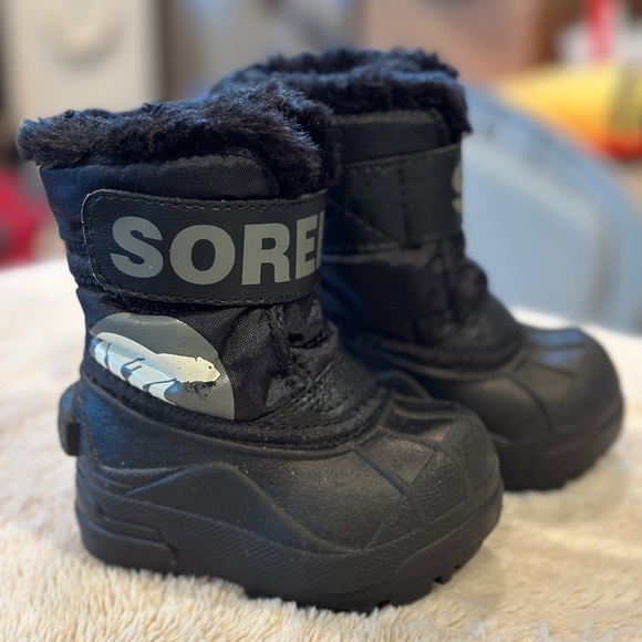 Sorel Commander Waterproof Insulated Winter Boots - Picture 7 of 10
